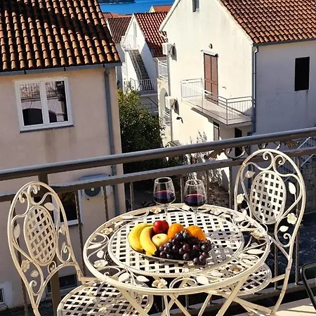 Nml Guest house
